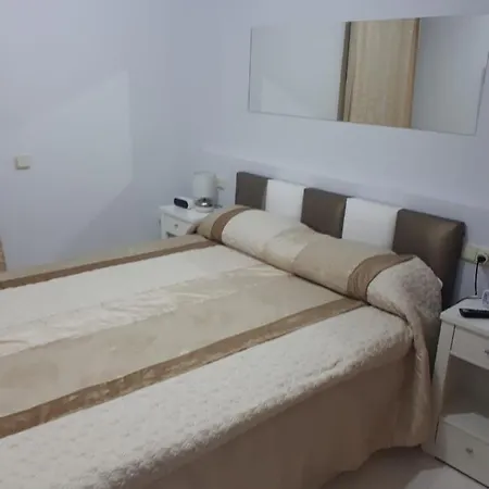 Hill View Apartamento
